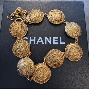 Chanel CC Vintage Medallion Charm Coin Necklace 1980s 24k Gold Plated Auth